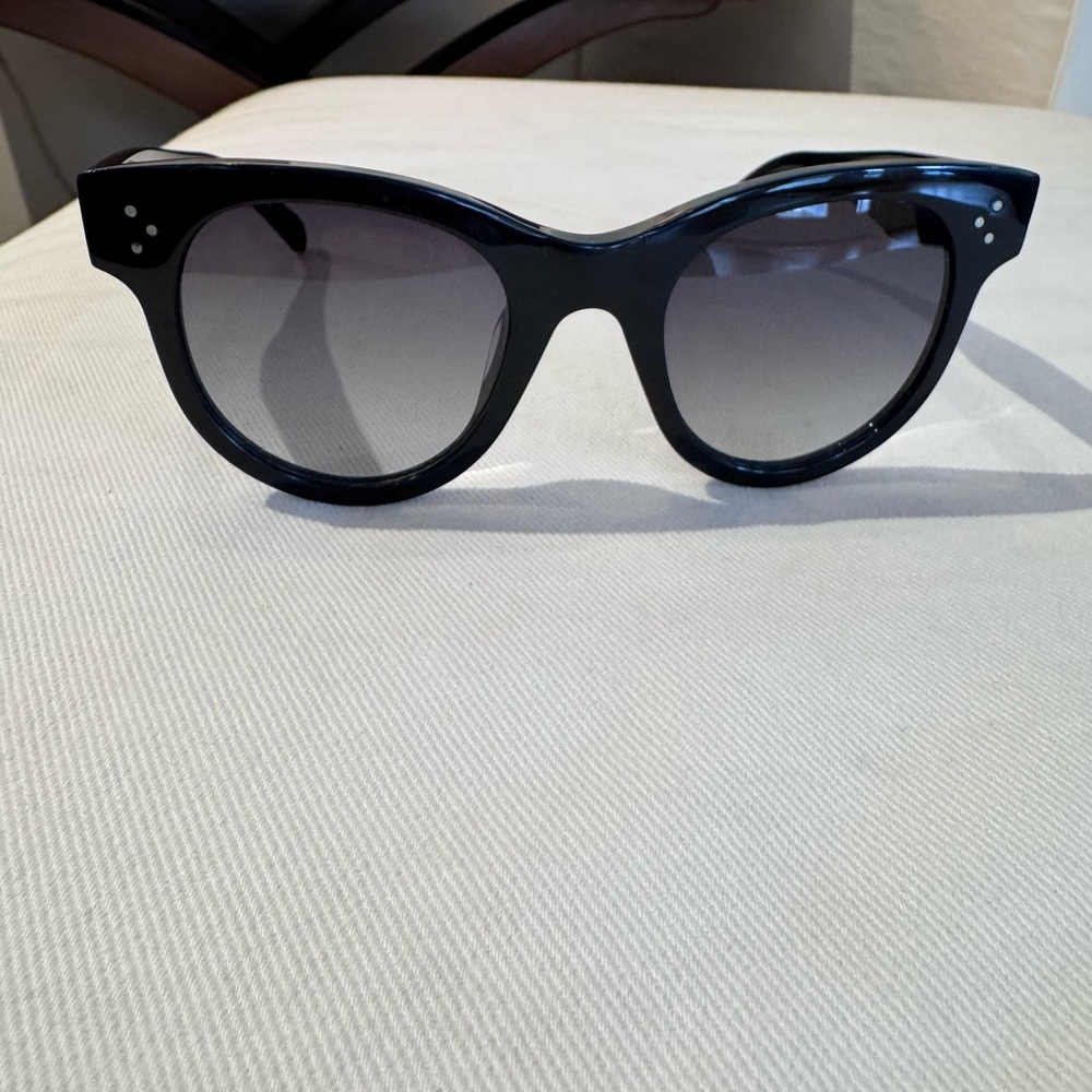 Classic Black Sunglasses